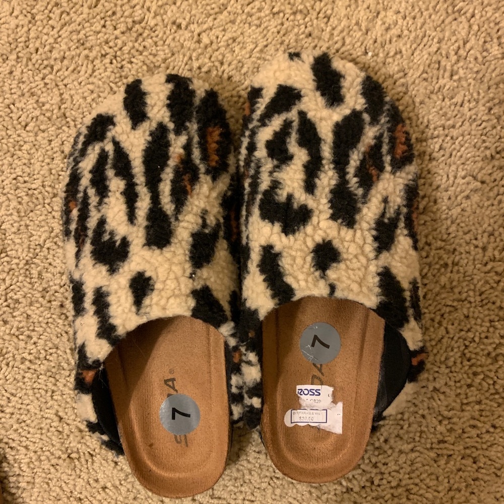 cheetah sherpa slippers